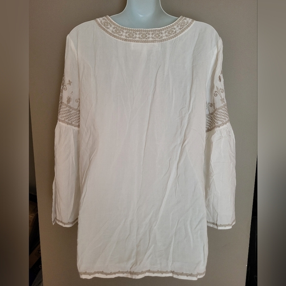 Chelsea & Theodore White Embroidered 3/4 Sleeve Tunic , Size Medium - Picture 3 of 7